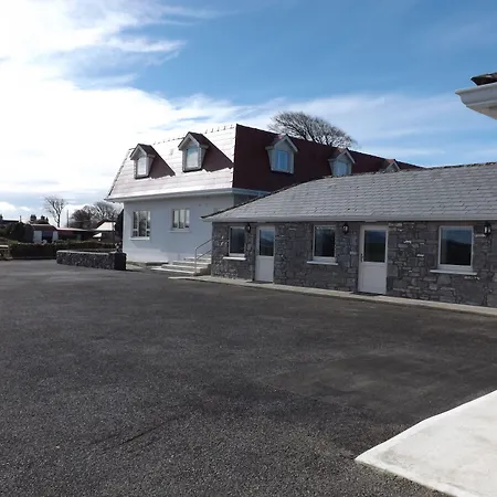 The Red & Stables ゲストハウス