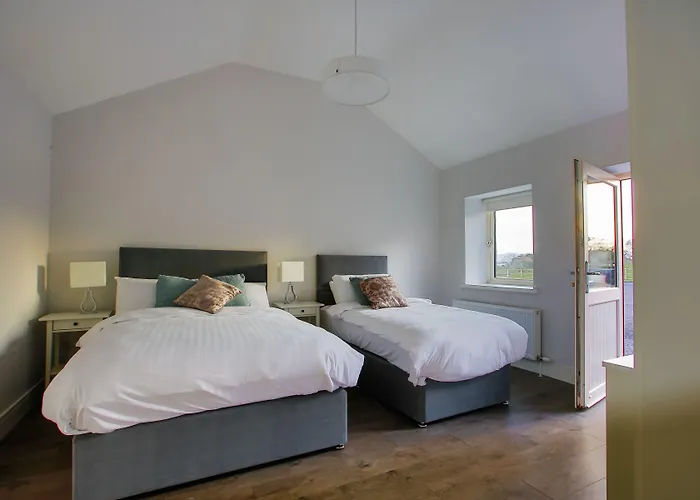 게스트하우스 The Red & Stables 슬라이고